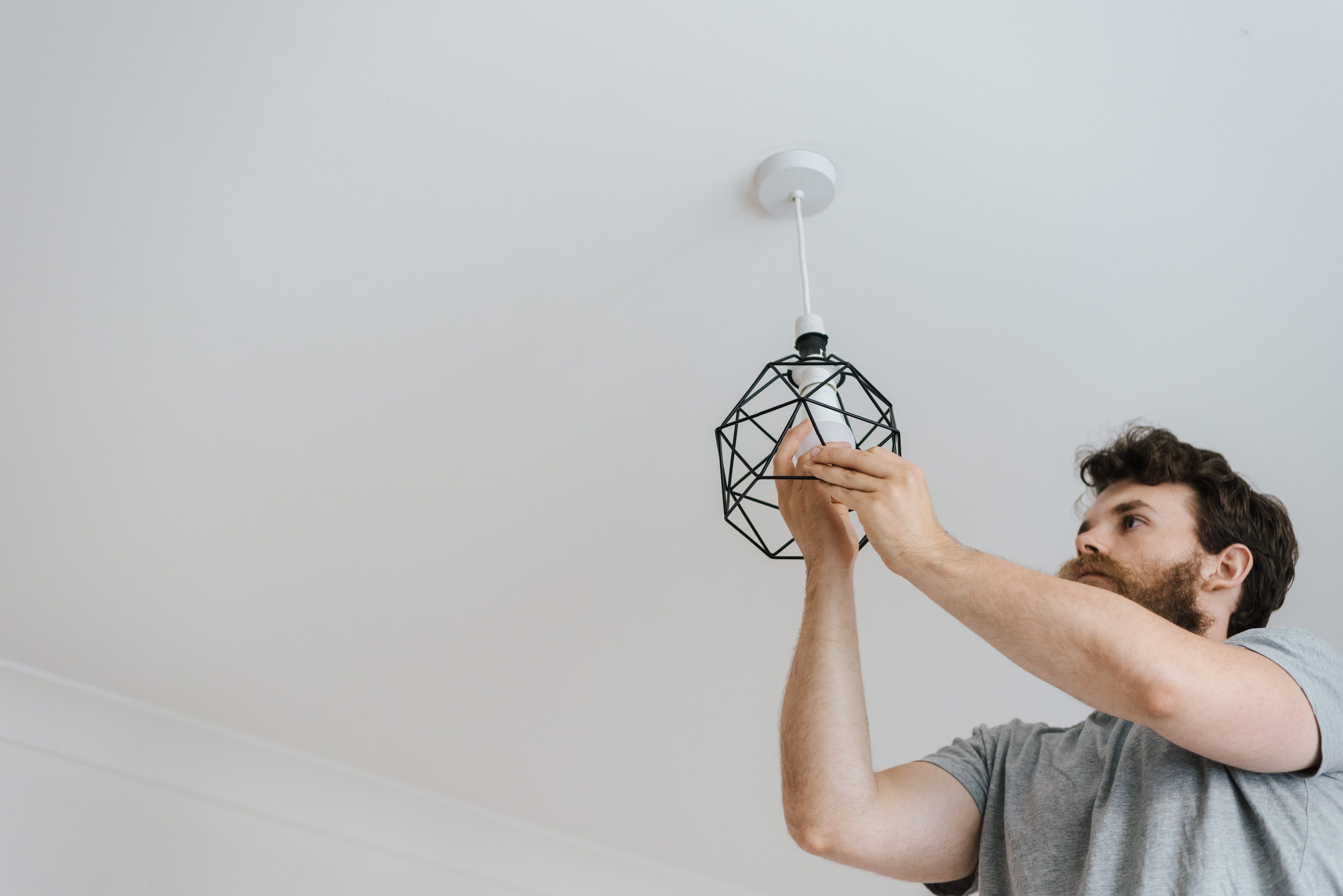 Modern lighting installation